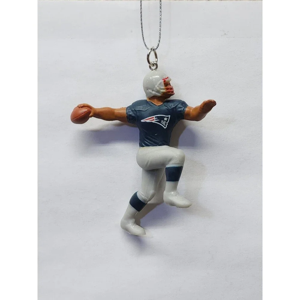 25 pc Patriots Fan Lot - Mini Helmet New England Necklace Keychain Ornament...